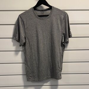 Brooks Heather Gray Short Sleeve Tee